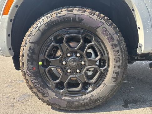 New 2026 Ford Ranger XLT w/ Equipment Group 301A High image 9