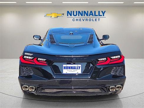 Used 2023 Chevrolet Corvette Stingray Preferred Cpe w/ Battery Protection Package image 4