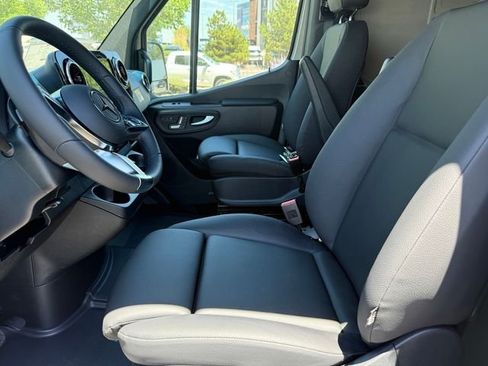 New 2026 Mercedes-Benz Sprinter 2500 image 11