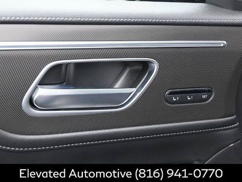 Certified 2026 INFINITI QX80 Luxe w/ Cargo Package AWD/4WD image 19