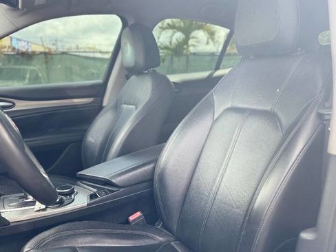 Used 2019 Alfa Romeo Stelvio Sport w/ Quick Order Package 22K Sport image 18