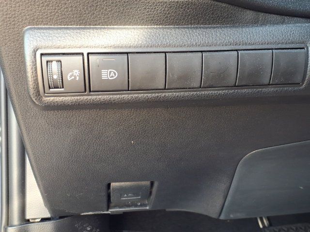 Used 2026 Toyota Corolla LE FWD image 18