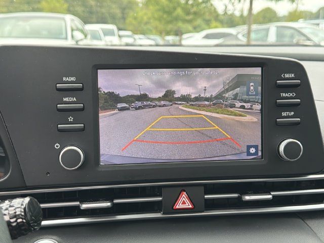 Certified 2023 Hyundai Elantra SEL FWD image 32