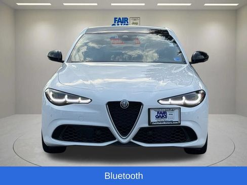 Used 2024 Alfa Romeo Giulia Ti w/ Active Assist Plus Package AWD/4WD image 5
