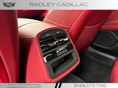 Used 2022 Maserati Quattroporte Modena Q4 image 24