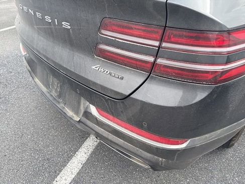 Used 2021 Genesis GV80 3.5T image 8