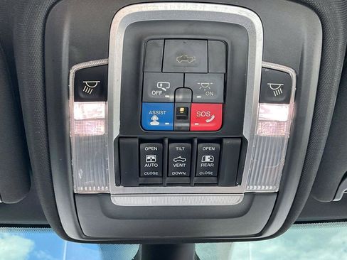 Used 2019 RAM 3500 Limited AWD/4WD image 38