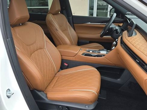 Certified 2025 INFINITI QX60 Autograph w/ Cargo Package image 22