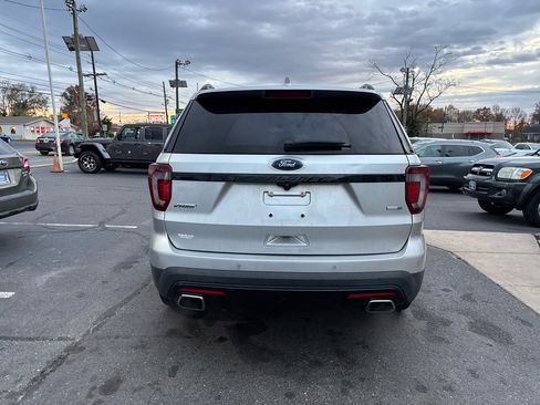 Used 2017 Ford Explorer Sport image 8