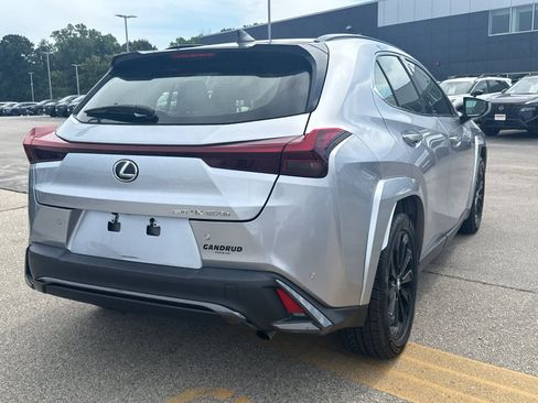 Used 2023 Lexus UX 250h F Sport AWD/4WD image 5