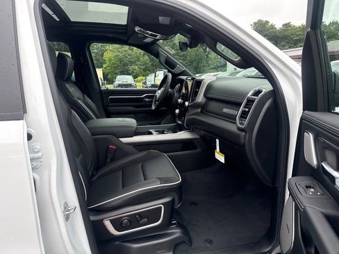 New 2027 RAM 1500 Laramie w/ Night Edition AWD/4WD image 27