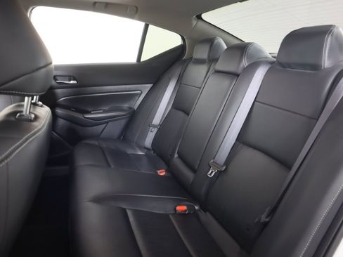 Used 2020 Nissan Altima 2.0 Platinum image 33