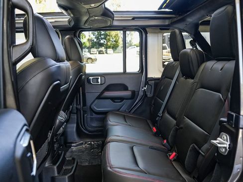 New 2026 Jeep Wrangler Unlimited Rubicon image 19