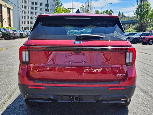 New 2026 Ford Explorer ST-Line AWD/4WD image 4
