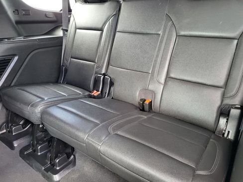 Used 2024 Chevrolet Tahoe LT AWD/4WD image 16