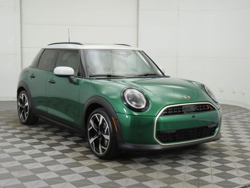 New 2026 MINI Cooper S image 3
