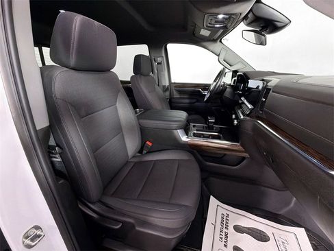 Used 2024 GMC Sierra 1500 Elevation w/ Preferred Package image 26