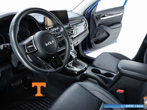 Used 2022 Kia Seltos EX AWD/4WD image 19