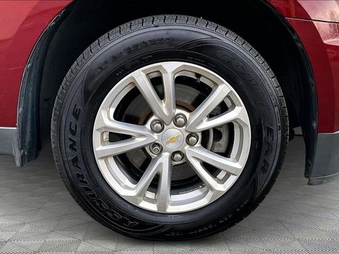 Used 2017 Chevrolet Equinox LT w/ Convenience Package image 28