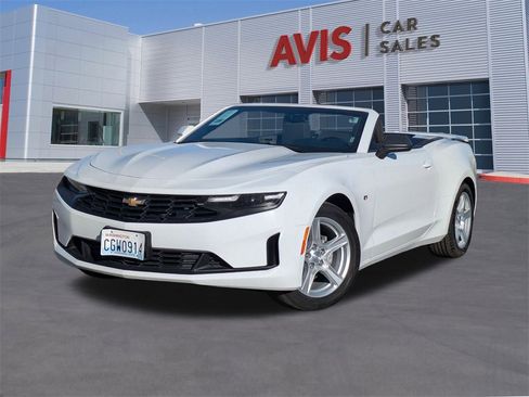 Used 2023 Chevrolet Camaro LT image 1