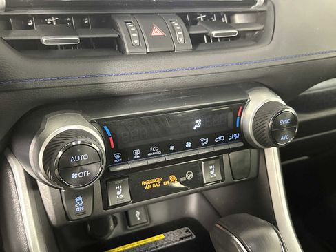 Used 2021 Toyota RAV4 XSE image 50