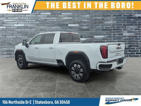 New 2026 GMC Sierra 2500 Denali w/ Denali Reserve Package image 3