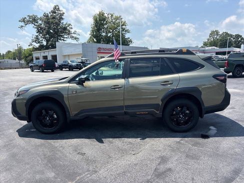 Used 2022 Subaru Outback Wilderness AWD/4WD image 26