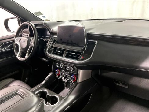 Used 2023 Chevrolet Tahoe Z71 w/ Luxury Package image 14