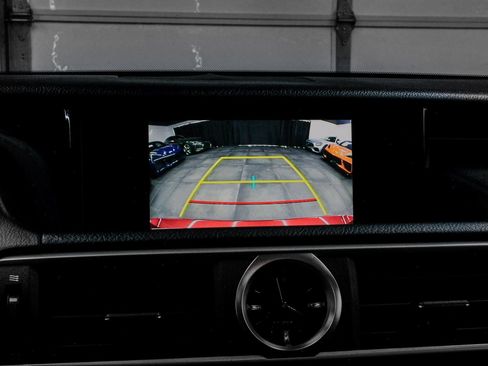 Used 2019 Lexus RC F image 31