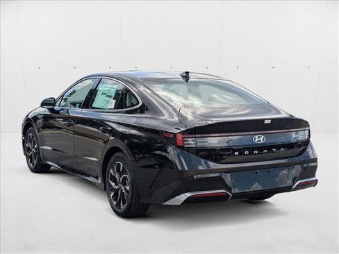 New 2025 Hyundai Sonata SEL image 9