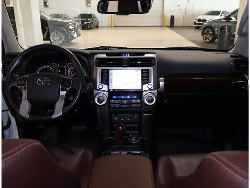 Used 2024 Toyota 4Runner Limited AWD/4WD image 16
