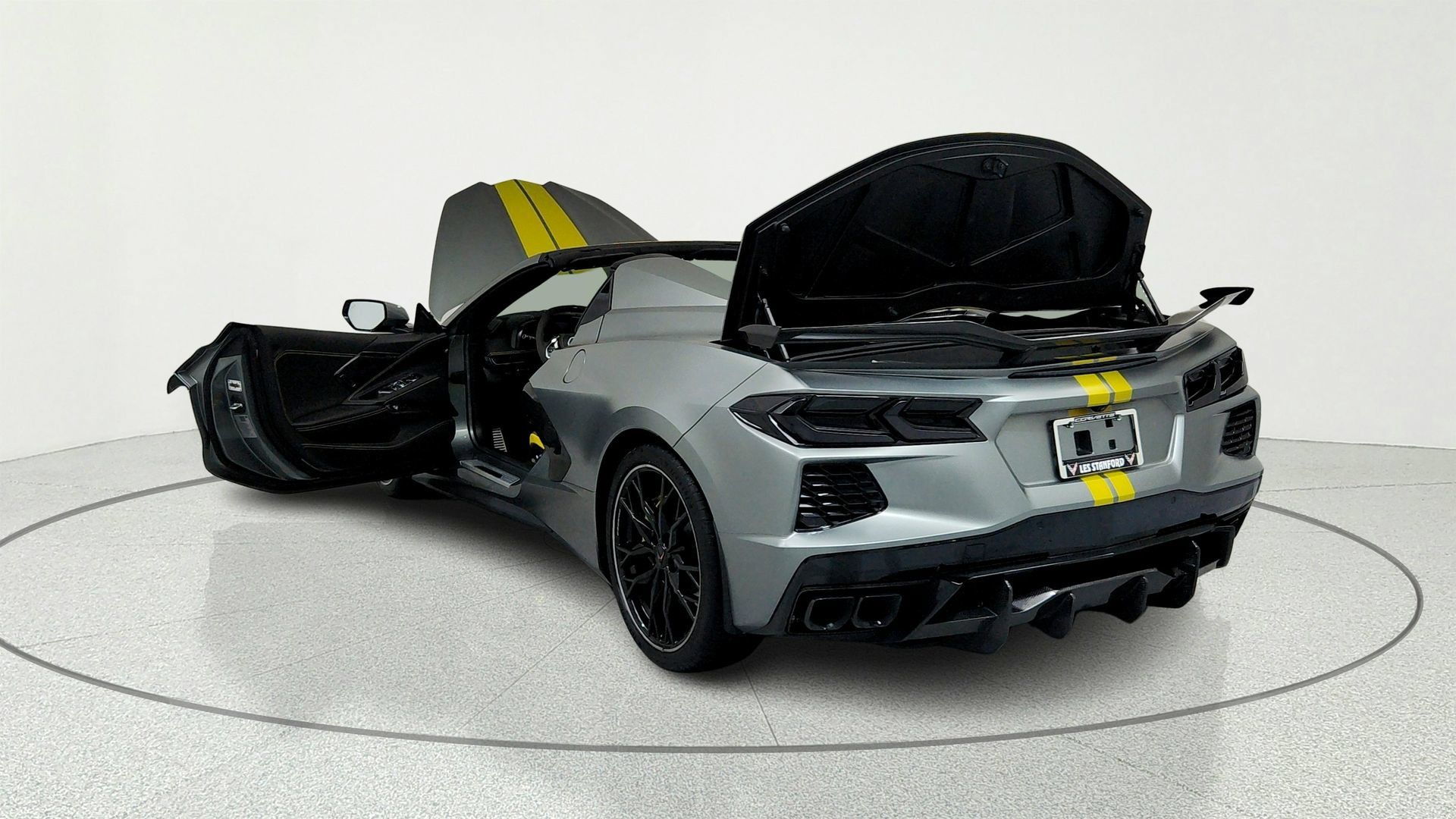 Certified 2023 Chevrolet Corvette Stingray Premium Conv w/ Z51 Performance Package RWD image 11