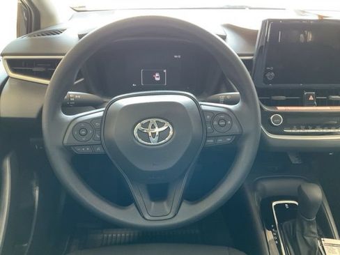 New 2026 Toyota Corolla LE FWD image 5