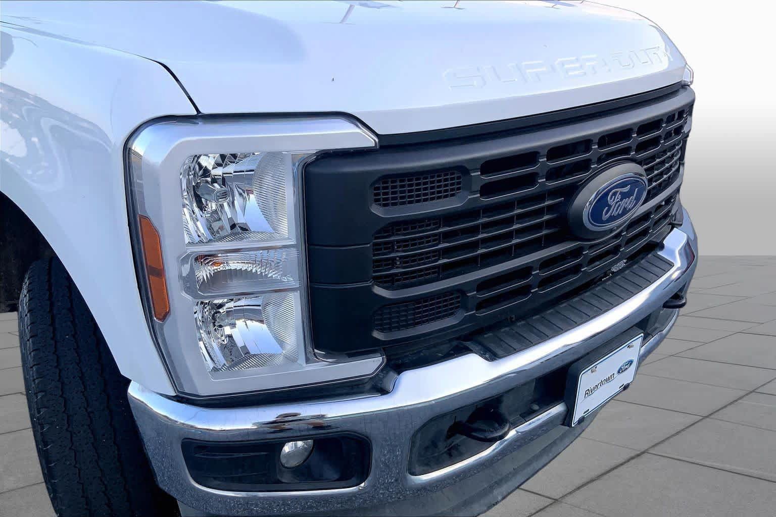 Used 2024 Ford F250 XL w/ 360-Degree Camera Package AWD/4WD image 28