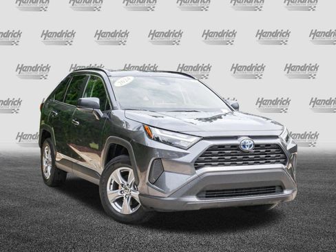 Used 2024 Toyota RAV4 LE image 2