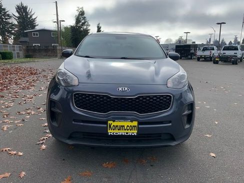 Used 2018 Kia Sportage LX image 9