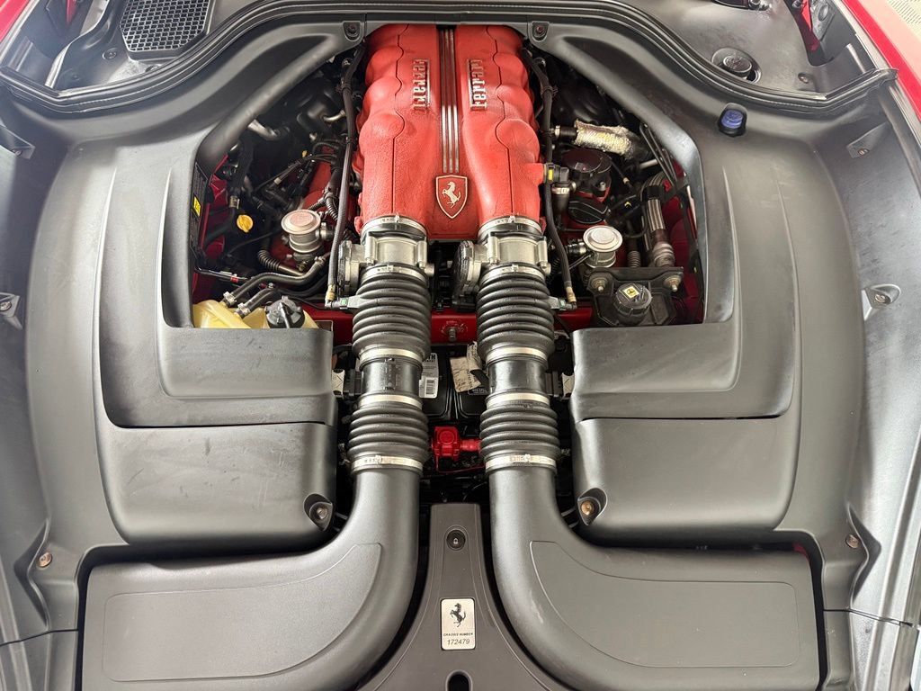Used 2010 Ferrari California RWD image 25
