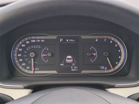 Used 2024 Hyundai Tucson SE image 25