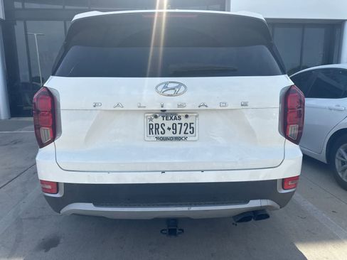 Used 2022 Hyundai Palisade SEL w/ 8P Bench Seat Package FWD image 9