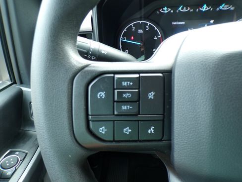 Used 2024 Ford F250 XLT image 18