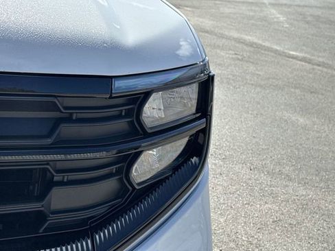 Used 2025 Ford Expedition Active image 17