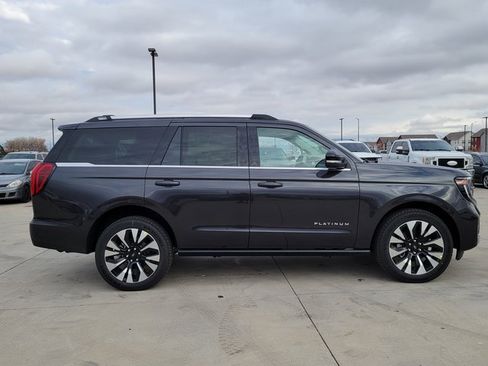 New 2025 Ford Expedition Platinum w/ Platinum Ultimate Package image 2