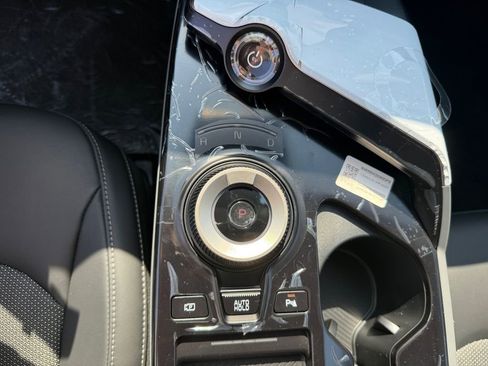 New 2025 Kia EV6 Light w/ Light LR Technology Package image 19