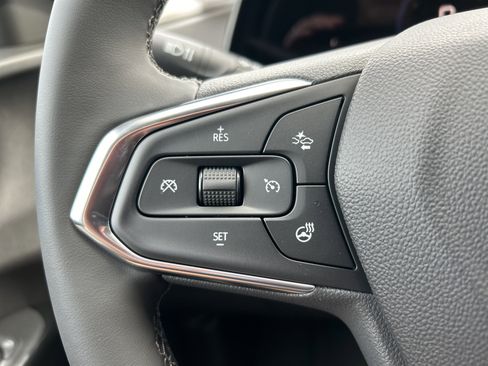 New 2025 Chevrolet Trax LT w/ Driver Confidence Package image 47