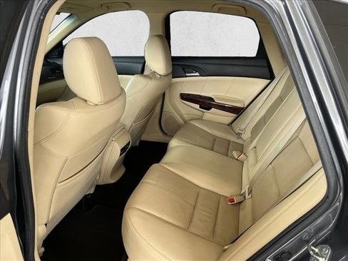 Used 2012 Honda Crosstour EX-L image 10