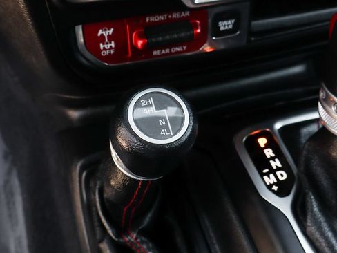 Used 2020 Jeep Wrangler Unlimited Rubicon AWD/4WD image 35