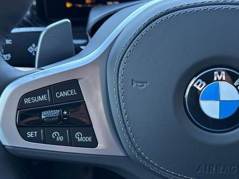 New 2026 BMW X7 xDrive40i w/ M Sport Package AWD/4WD image 28