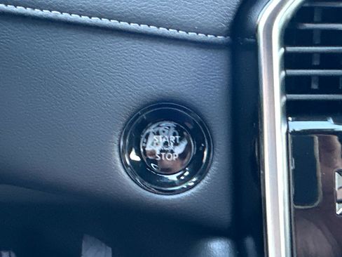 New 2025 Nissan Armada SL w/ Captain's Chari Seat Package image 16