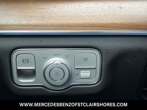 New 2025 Mercedes-Benz GLS 450 4MATIC image 34