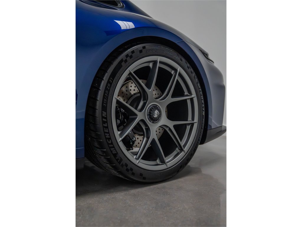 Used 2026 Porsche 911 GT3 RWD image 16